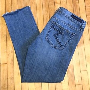 Rock & Republic Berlin Skinny Cut Off Capris 10M